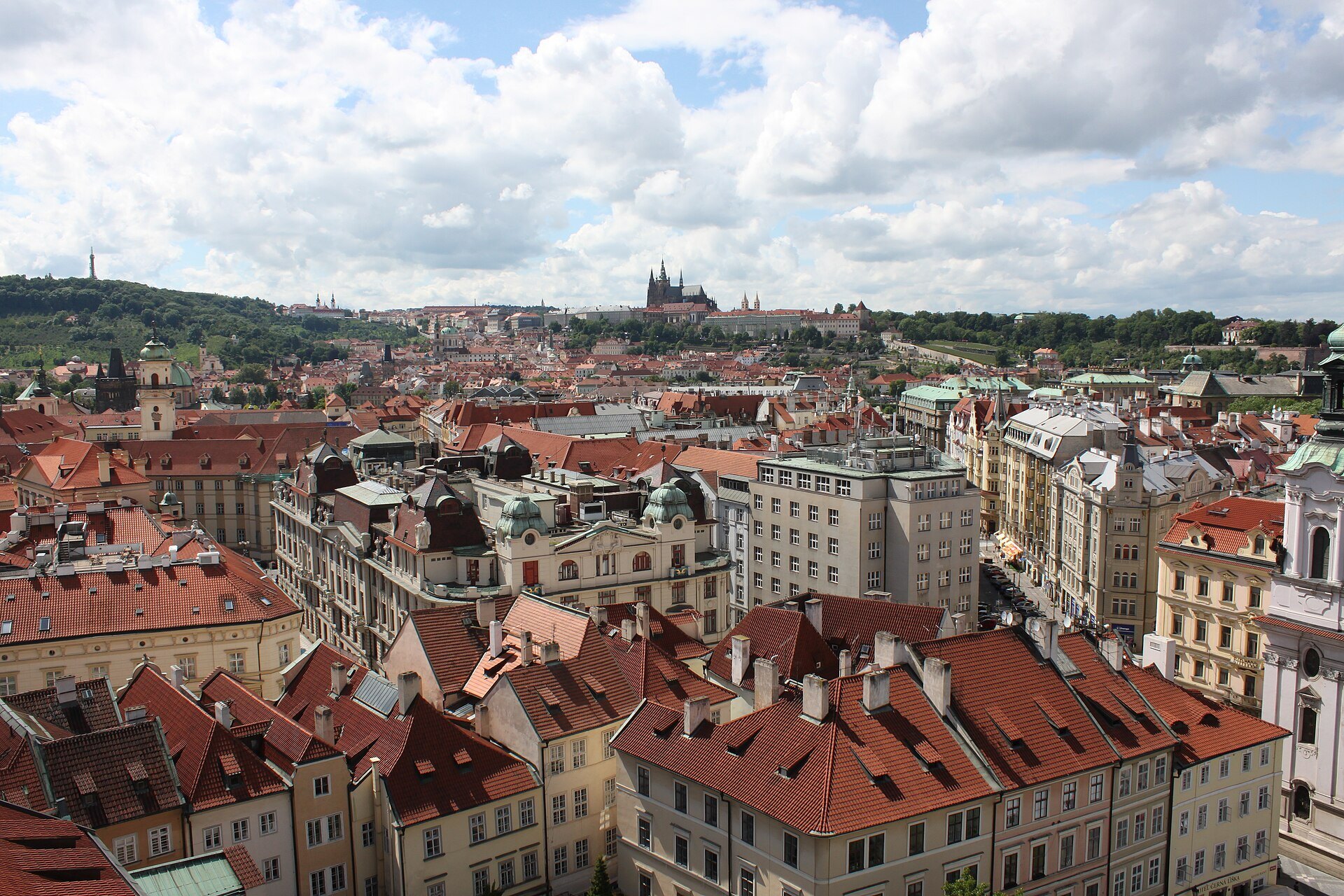 Photo: HoremWeb / CC BY-SA 4.0 Czech Republic — Charles Bridge, Prague