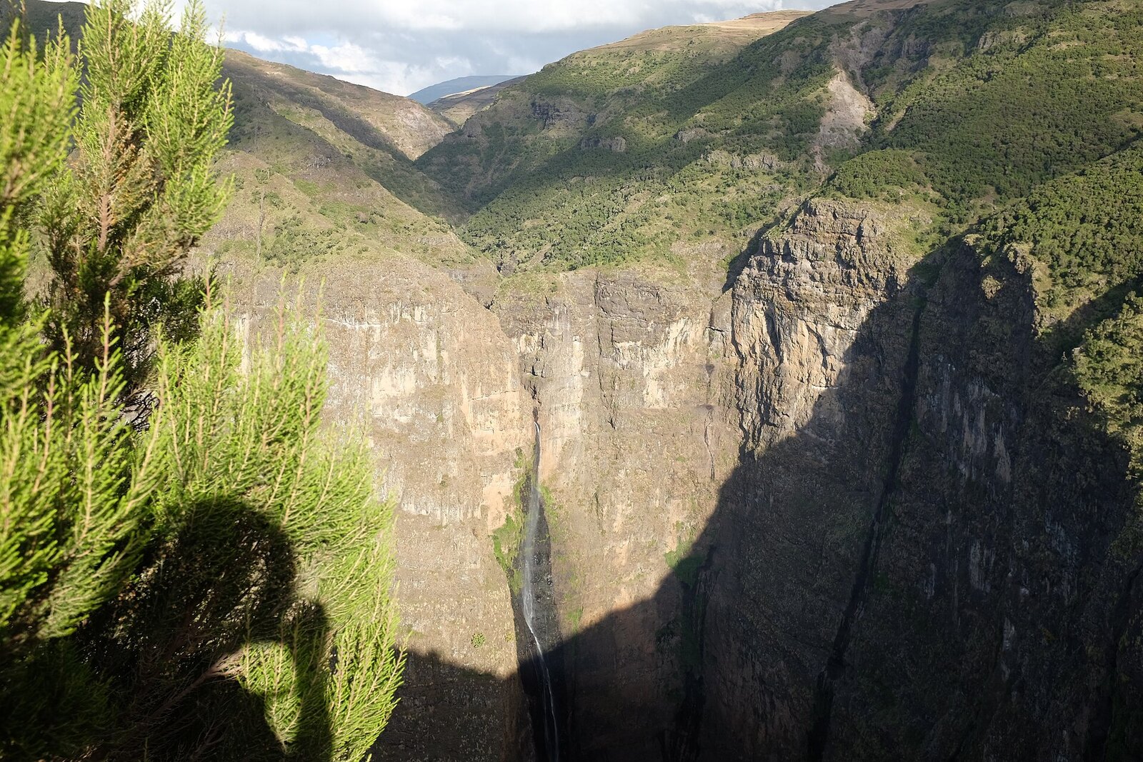 Photo: Ludger Heide / CC BY-SA 2.0 Ethiopia — Simien Mountains