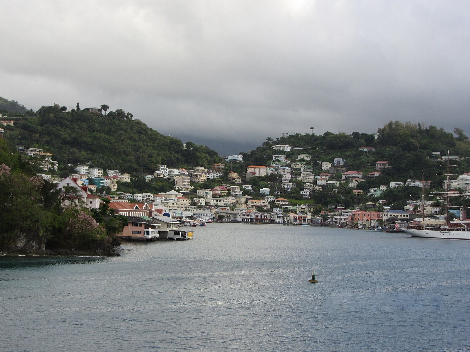 Photo: Anneli Salo / CC BY-SA 3.0 Grenada — St. George's harbour