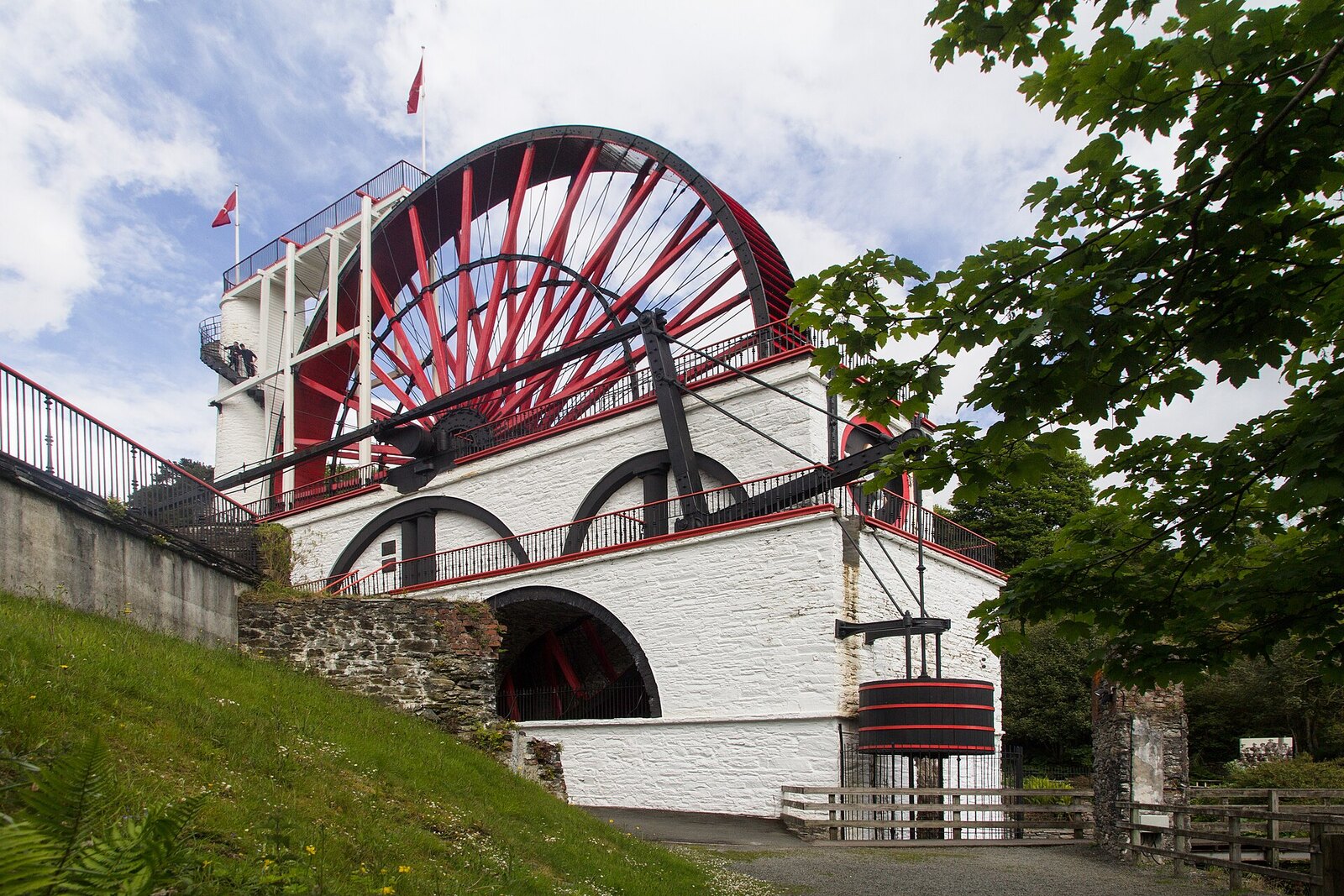 Photo: Alexey Komarov / CC BY-SA 4.0 Isle of Man — Laxey Wheel