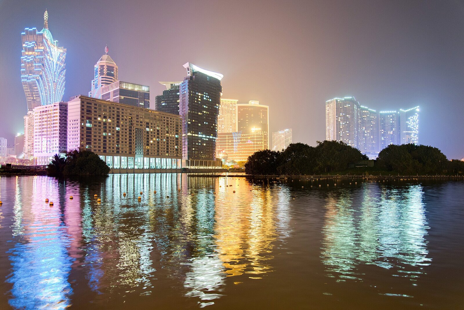 Photo: kewl / CC BY 2.0 Macao — Macau skyline