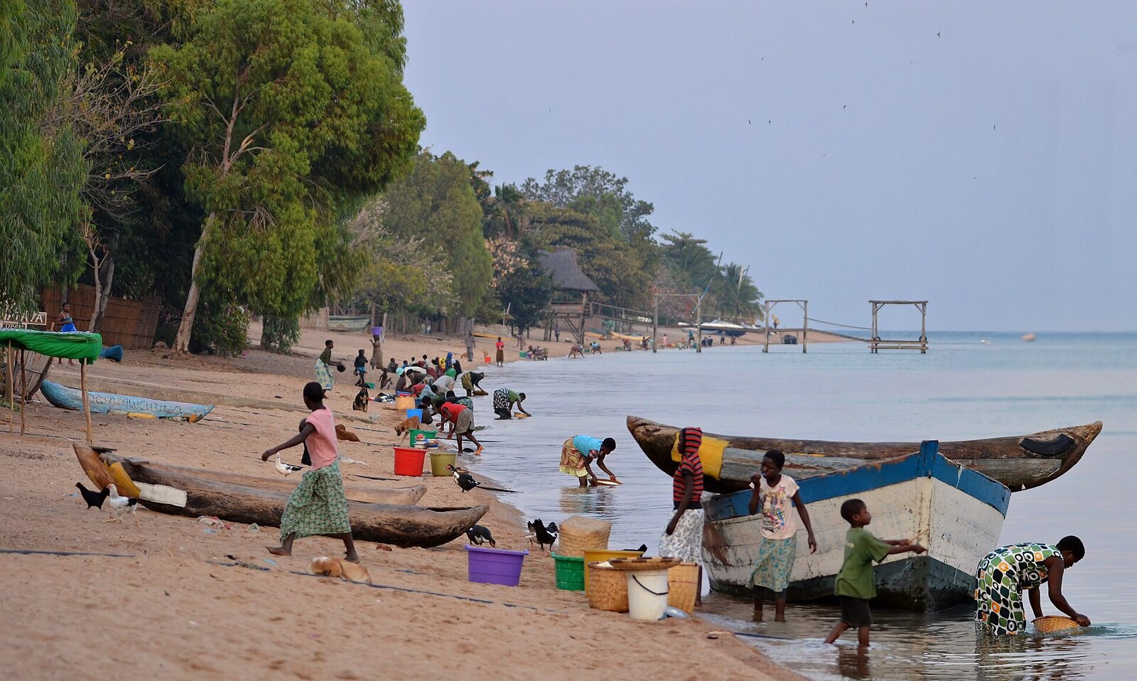 Photo: Hans Hillewaert / CC BY-SA 4.0 Malawi — Lake Malawi