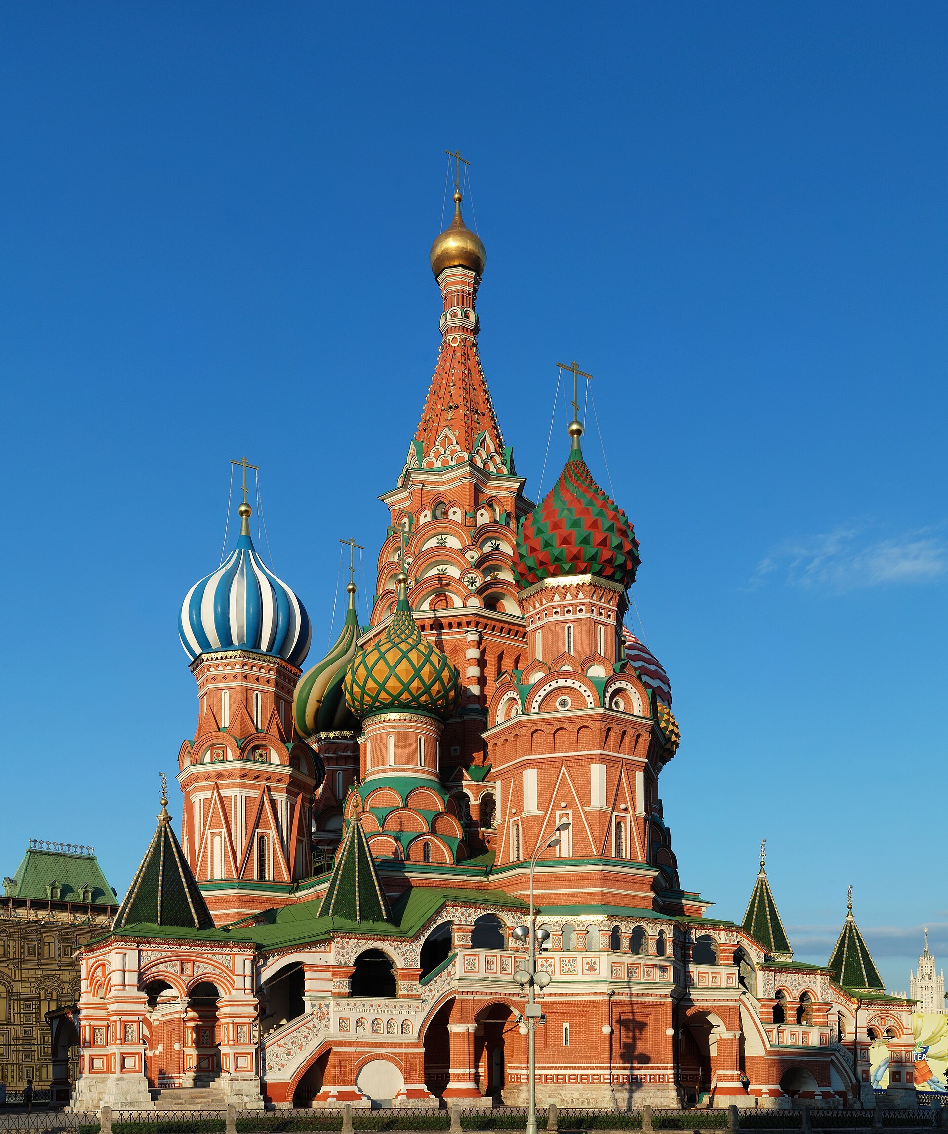 Photo: Alvesgaspar / CC BY-SA 3.0 Russia — Saint Basil's Cathedral